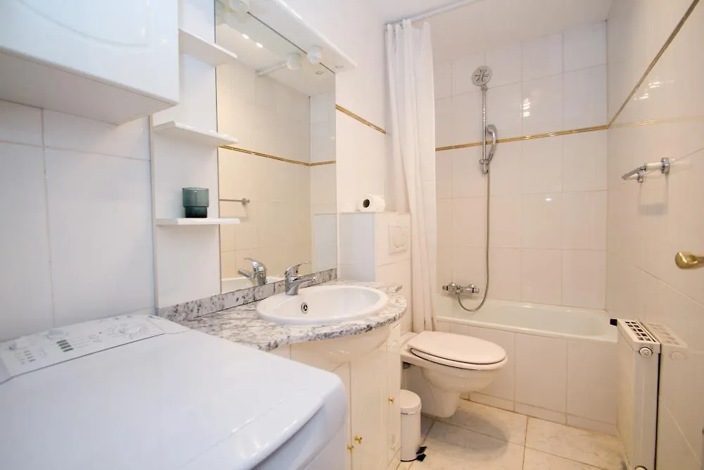 Antares Pop Apartment Cannes 0*,